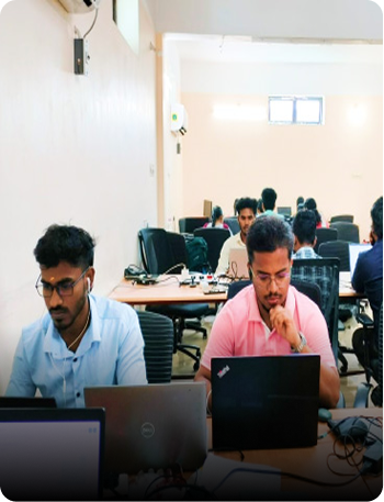 Students working on laptops in the KITEZ training lab
