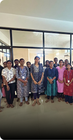 KITEZ student batch group photo